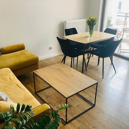 Garden Apartment Free Parking Place グダニスク エクステリア 写真